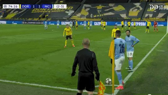 1618432650121090408.gif